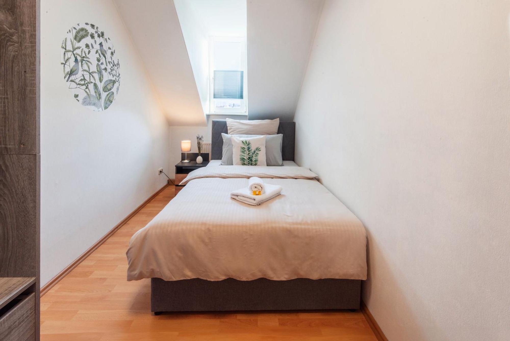 Grosszuegiges Apartment - Zentral - Kueche - Familienfreundlich Erfurt Eksteriør billede